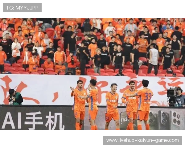 中超赛季收官战将成为多笔转会谈判的现场舞台